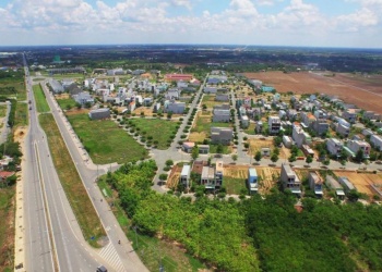 Mở rộng quỹ đất về vùng ven TPHCM: Cuộc chiến khốc liệt trong năm 2019